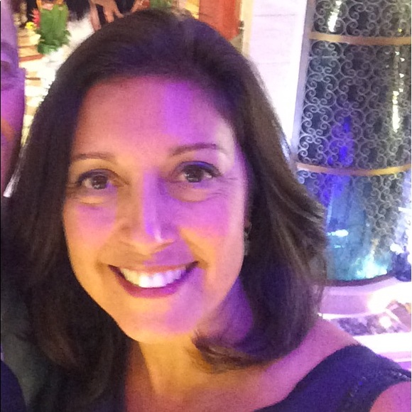 Meet your Posher, Josie - Picture 1 of 1